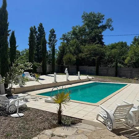 Le Relais St Trop - 2 Delon Et Romy Apartment Bressolles (Allier)