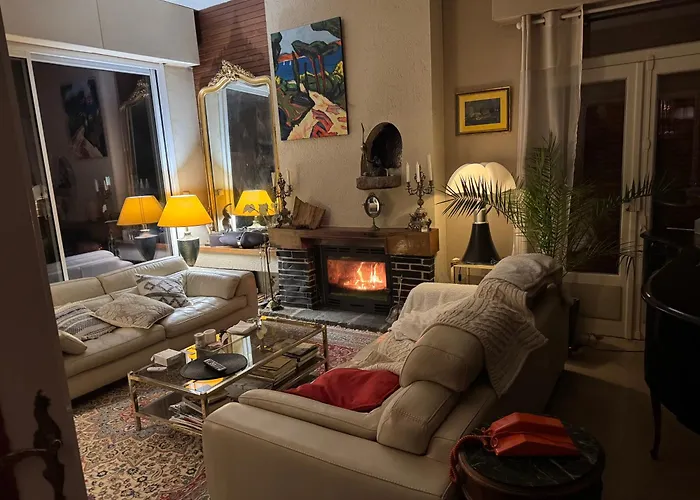 Le Relais St Trop - 2 Delon Et Romy Bressolles (Allier)